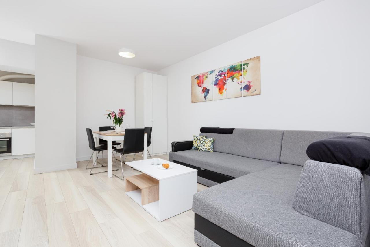 City Center Apartments Hoza By Noclegi Renters Warszawa Exteriör bild